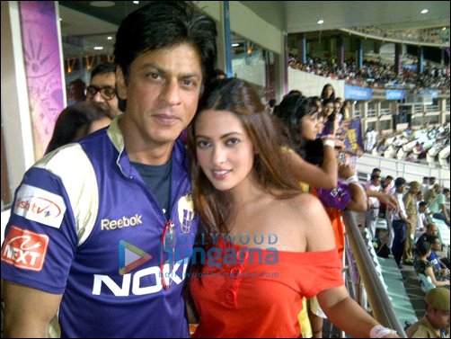 b town stars catch the ipl fever 2
