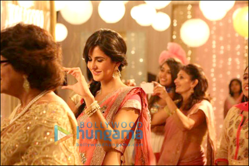 check out katrina shooting for sony experia ad 5