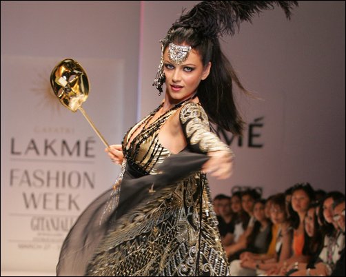 bollywood reigns over lakme fashion week 3 bollywood reigns over lakme fashion week 3