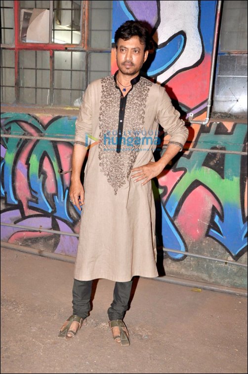check out b town stars at lfw sr 2015 opening show by sabyasachi 10