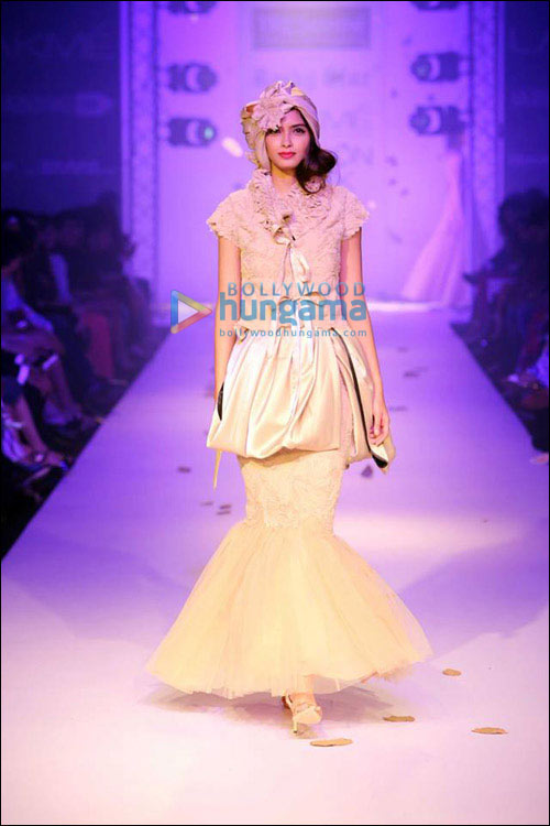 check out b town showstoppers on at lfw wf day 3 2
