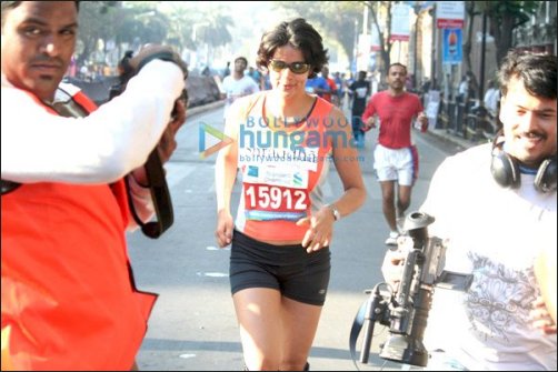 akshay john vidya genelia gul other celebs join in the mumbai marathon 2