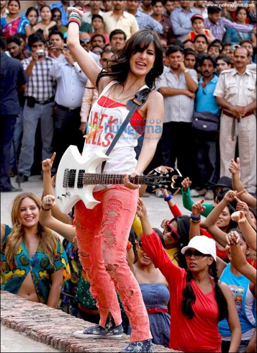 check out imran and katrina shoot for mere brother ki dulhan at taj mahal 4