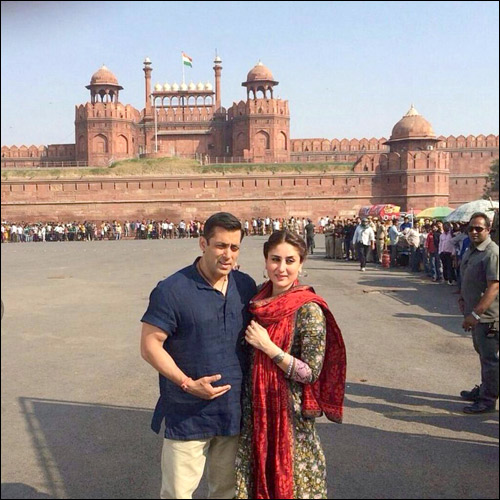 check out salman khan kareena kapoor kabir khan on sets of bajrangi bhaijaan 3