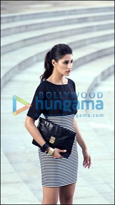 check out nargis fakhris ad campaign for van heusen 6