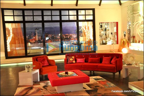check out the swanky penthouse set of preity zintas talk show 4