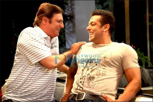 salman khan makes sure ready arrives on time 2