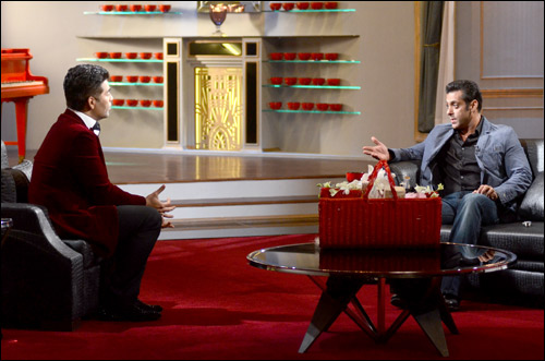 check out salman replaces srk on kjos couch 3