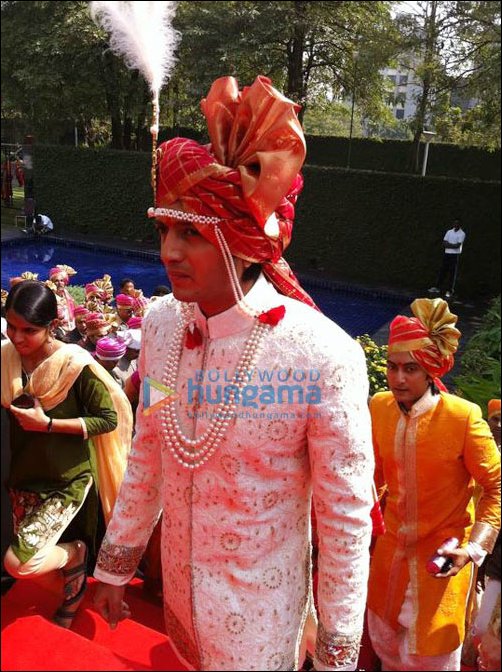 check out riteish genelia tie the knot 7