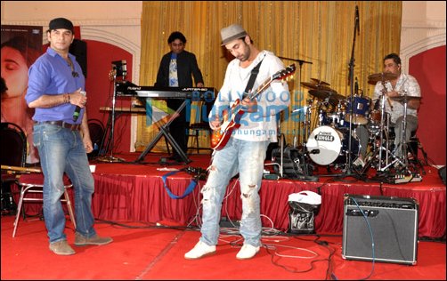 check out team rockstar rehearses for live concert 5