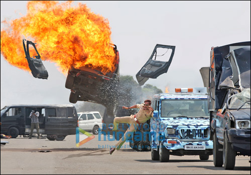 check out ajay devgns high octane action sequences in singham returns 8