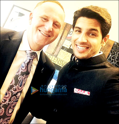 check out sidharth malhotra walks across sky tower in new zealand 5