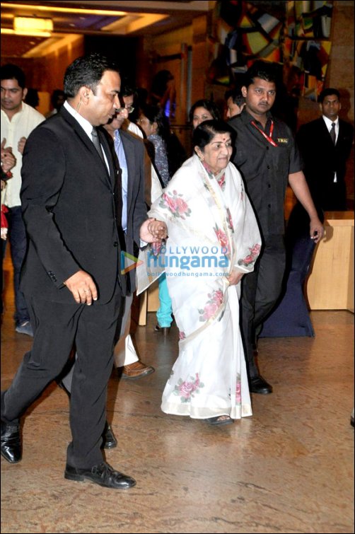 what bollywood stars did this week 379