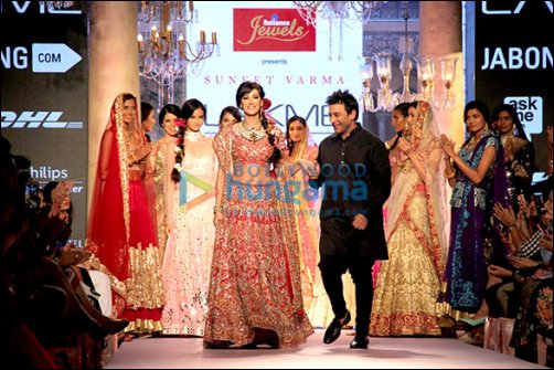 what bollywood stars did this week 744