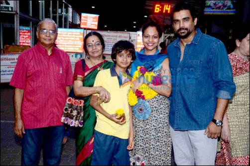 what bollywood stars did this week 843