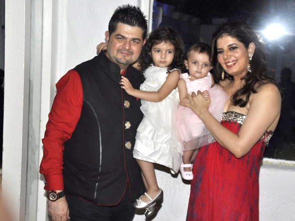 launch of dabboo ratnanis calendar 2012 38