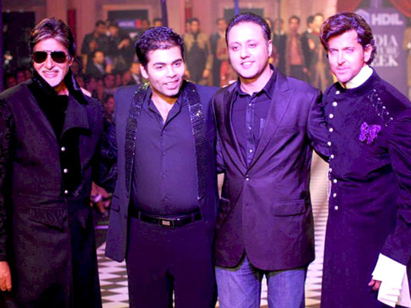 big b srk hrithik walk for karan varun at hdil india couture week 2010 3