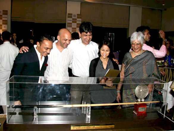 rahul bose at equation a sports memorabilia auction 3