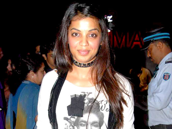 john and bipasha attend jhootha hi sahi special screening 9