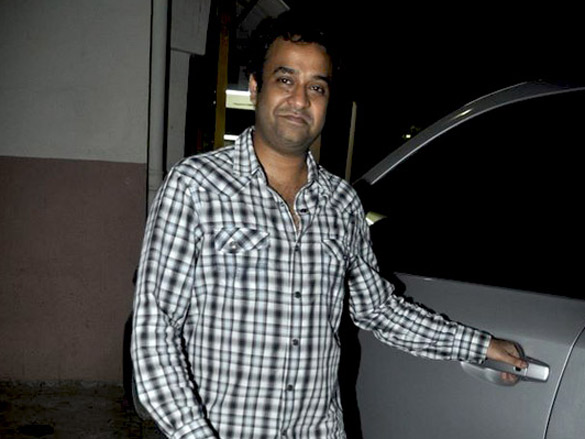 sanjay dutt graces knock out screening 6