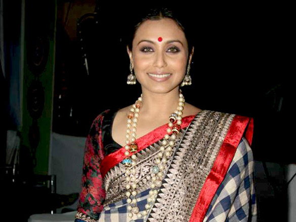 rani mukherjee at durga pooja 9