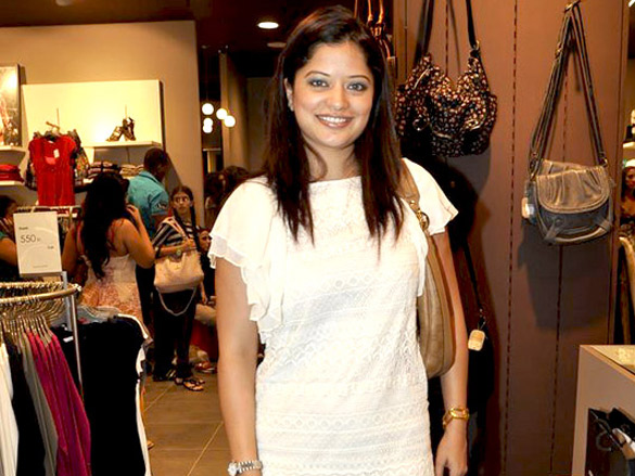 malaika arora khan walks the ramp for major brands show 10