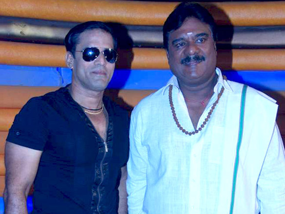 kashmira shahs item song for film saath 9