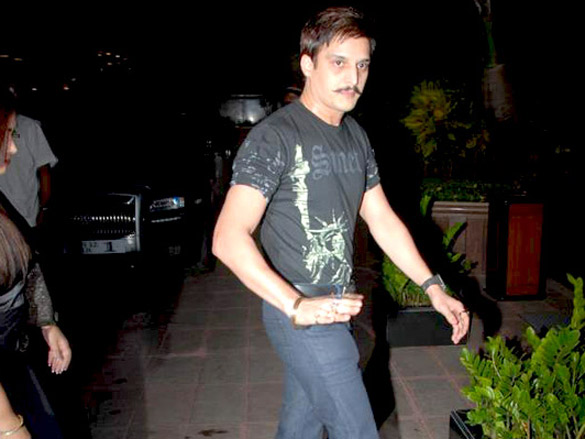 sanjay dutt shilpa kangna and malaika at baba dewans birthday bash 16
