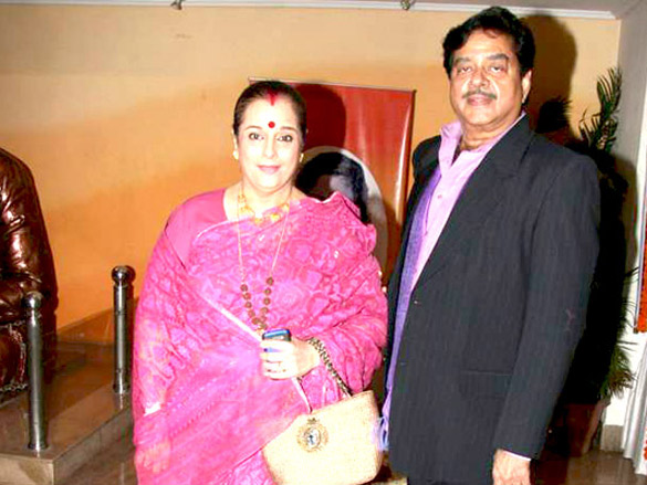 hema malini esha and ahana deol at jaya smritis dance event 7