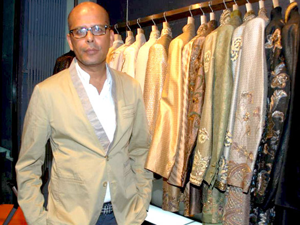 narendra kumar ahmeds store launch 5