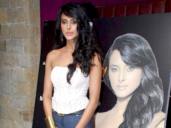 monikangana dutta and sonali bendre at spinnathon 2010 6