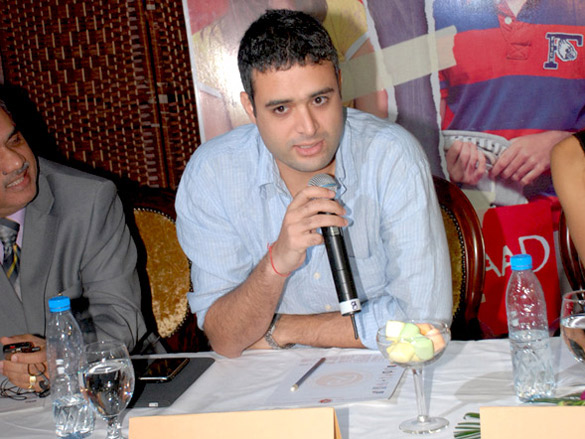 press meet of break ke baad in dubai 8