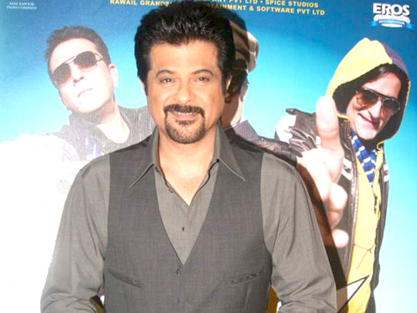 anil kapoor on the sets of sa re ga ma pa singing superstar 11