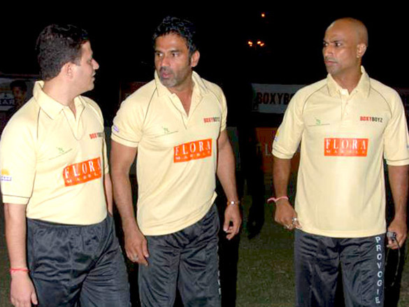 suniel shetty at boxy boyz cricket match 2