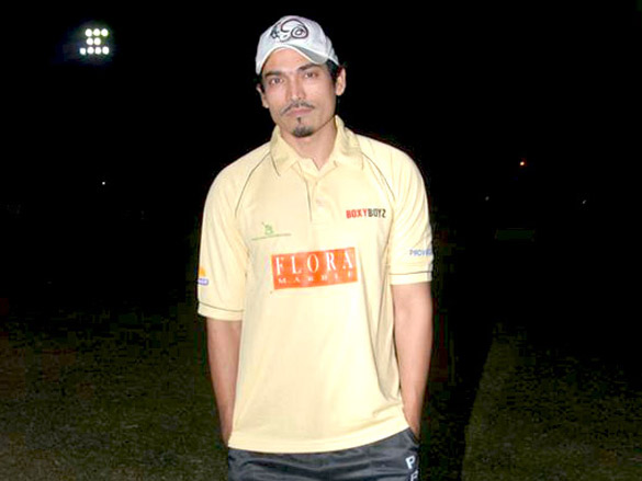 suniel shetty at boxy boyz cricket match 6