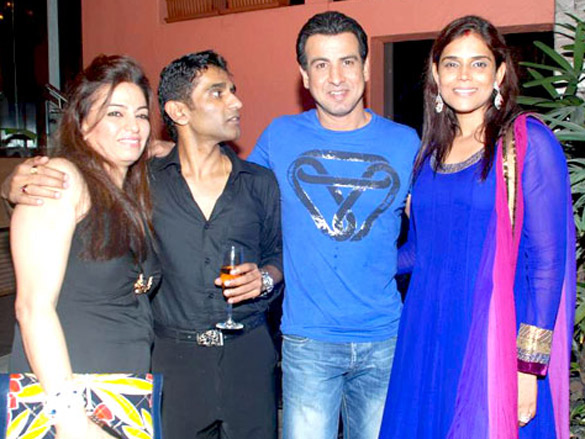 tulip joshi at captain vinod nairs birthday bash 6