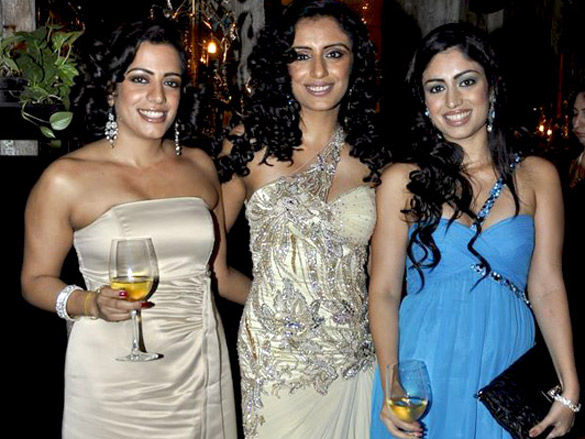 kabir bedi gets knighthood by italian government 11