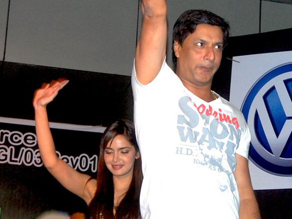 madhur and shazahn promote dil toh baccha hai ji 8