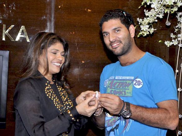 yuvraj singh graces bina goenkas jewellery preview 4