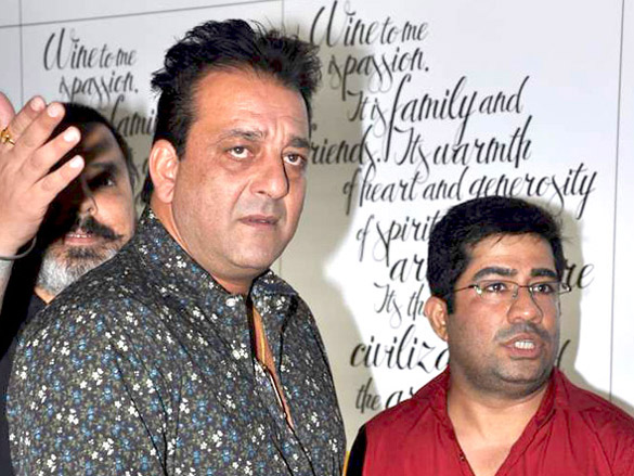 sanjay dutt tanushree and neetu chandra at mokssh wine launch 13