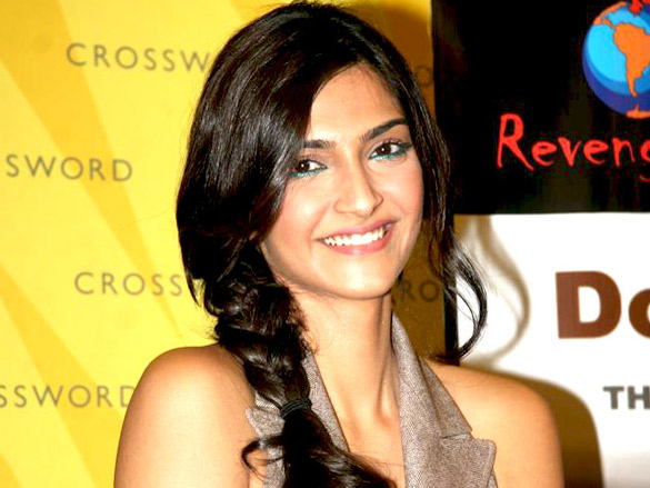 sonam kapoor unveils dog send the story of simba book 8