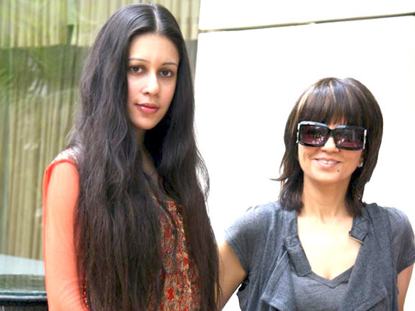 neeta lulla showcases her fittings at amby valley fashion week 4