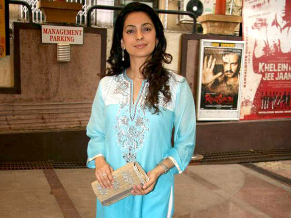 juhi chawla at ramayana the epic screening for kids 6