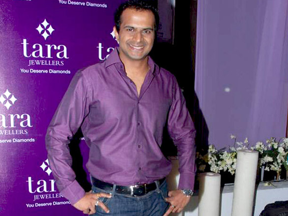 aanchal kumar and nethra raghuraman at tara jewellers launch 5
