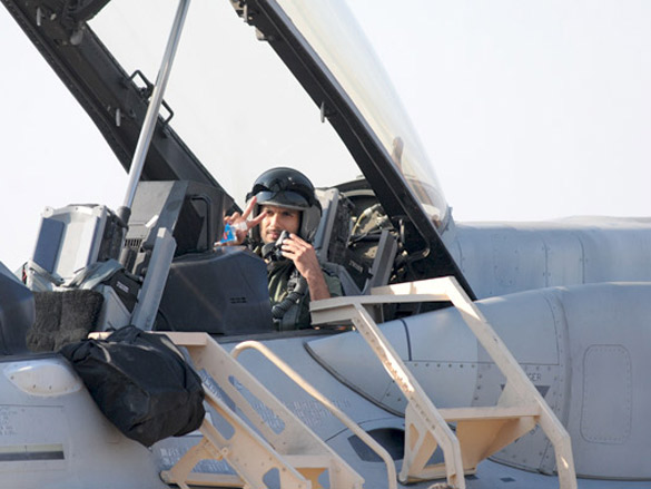 on the sets of mausam 17