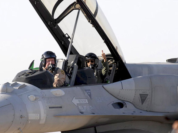 on the sets of mausam 18