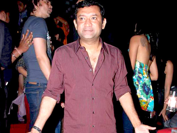 harman baweja at kimaya fashion show 6