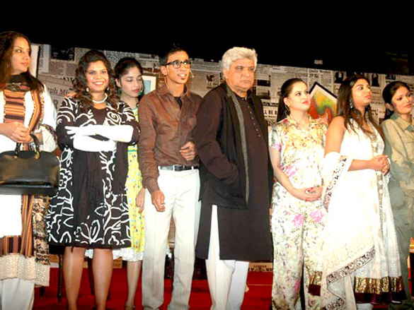 eesha shabana and others at black comedy play 2