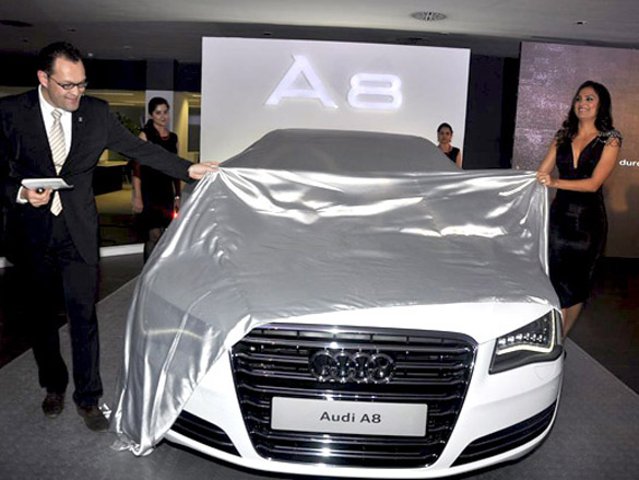 lara mandira and sonu sood grace audi a8 launch party 3