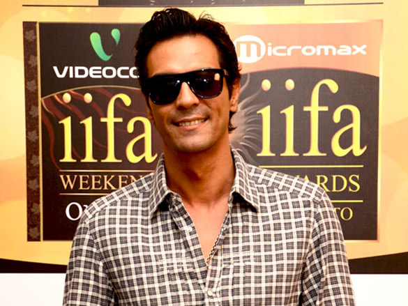 kareena riteish boman and karan cast their iifa vote 15